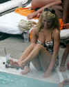 jessica_simpson_67.jpg (66978 bytes)