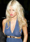 jessica_simpson_see_through8.jpg (46005 bytes)